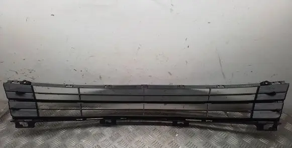 Mazda 6 Front grill GS1D501T1