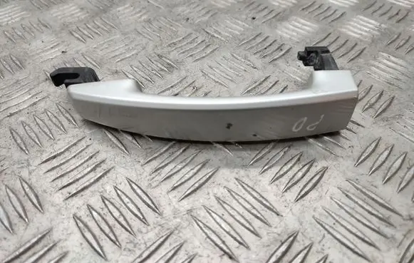 Opel Astra H Front door exterior handle