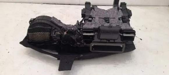 Mercedes-Benz C W205 Interior heater climate box assembly T1024864P