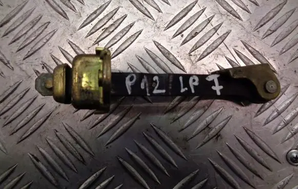 Nissan Primera Front door check strap stopper 