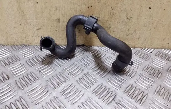 Audi A4 S4 B8 8K Engine coolant pipe/hose 8K0819374S