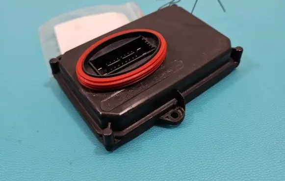 Headlight ballast module Xenon