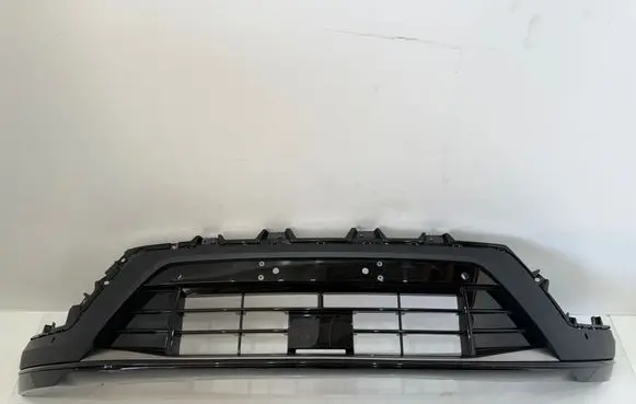 Polestar 4 Front bumper lower grill 574049