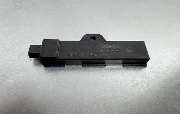 Interior comfort aerial antenna