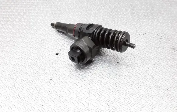 Ford Galaxy Fuel injector 038130073AC