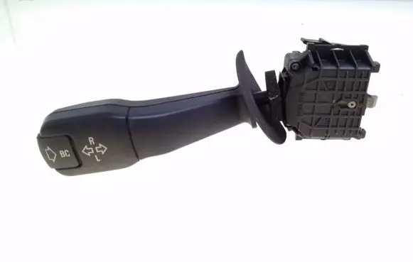 BMW 5 E39 Indicator stalk 8352172 01100410