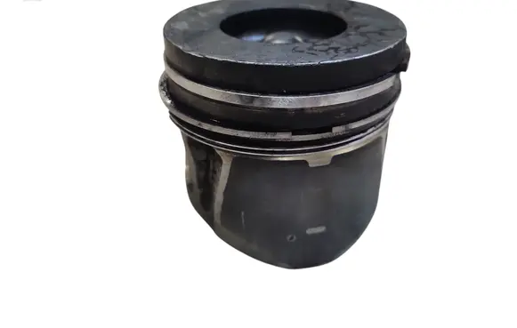 Ford Kuga I Piston 