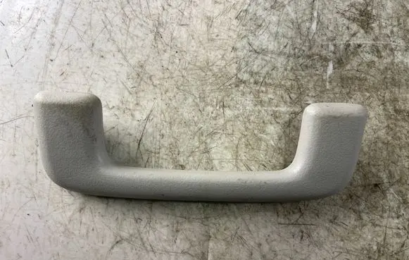 Mitsubishi Grandis Front interior roof grab handle