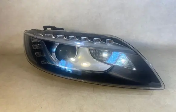 Audi Q7 4L Headlight/headlamp 4L0941004AC