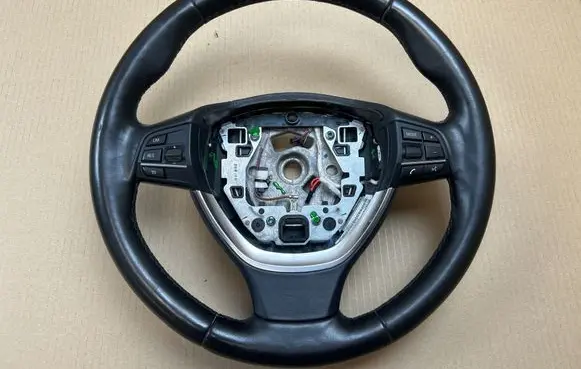 BMW 5 F10 F11 Steering wheel 6269731