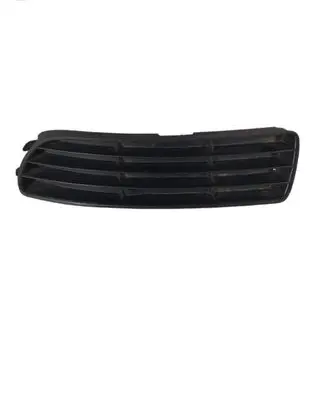 Audi A4 S4 B5 8D Front bumper lower grill 8D0807345B