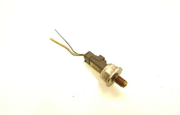 Mini One - Cooper Coupe R56 Fuel pressure sensor 55PP02