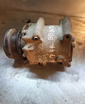 Ford Focus Air conditioning (A/C) compressor (pump) XS4H19D629AD