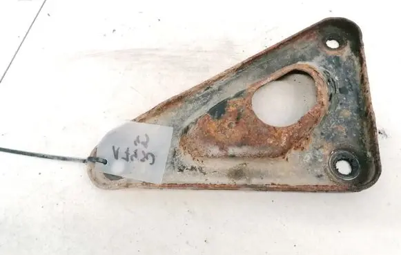 Opel Astra G Engine mounting bracket
