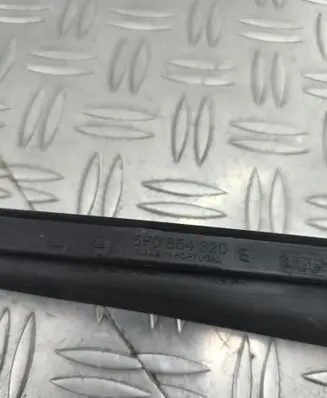 Seat Leon (5F) Windshield trim 5F0854320