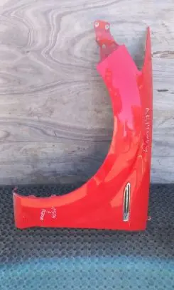 Ford Mondeo MK IV Fender