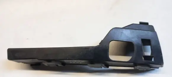 Ford Focus Front bumper mounting bracket 4M5117E856AC