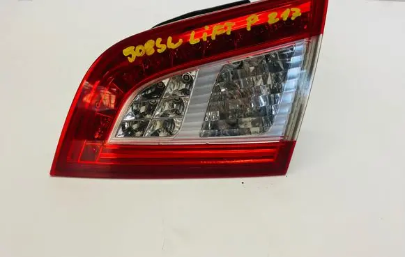 Peugeot 508 Tailgate rear/tail lights 9686780680
