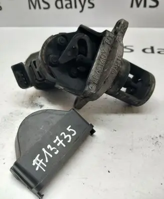 Mercedes-Benz S W220 EGR valve A64614060 A646140