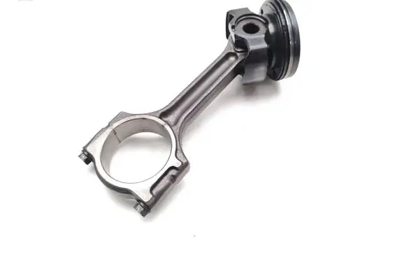 Nissan Navara D23 Piston with connecting rod YS23DDT