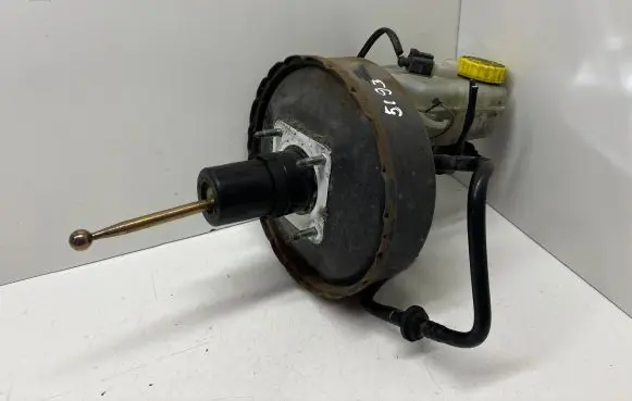 Volkswagen Polo IV 9N3 Brake booster 6Q1614105AF
