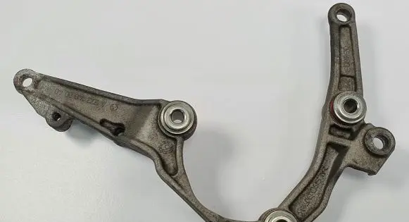 Ford Mondeo MK IV Engine mount bracket A2721400040