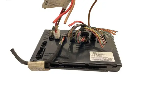 Mercedes-Benz ML W164 Fuse box set A1649005101 A1645457216 A1649025700