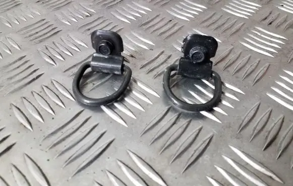 Opel Mokka Tie down hook / loop 