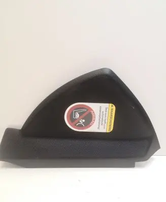 Mercedes-Benz C W204 Dashboard side end trim A2046800278