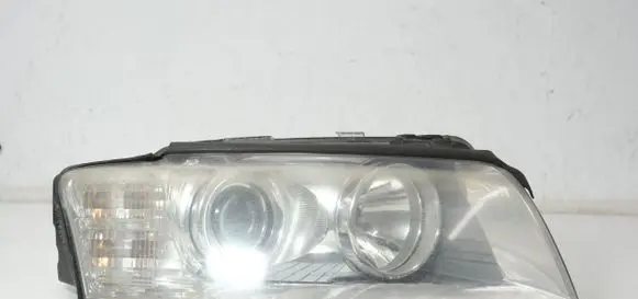 Audi A8 S8 D3 4E Headlight/headlamp