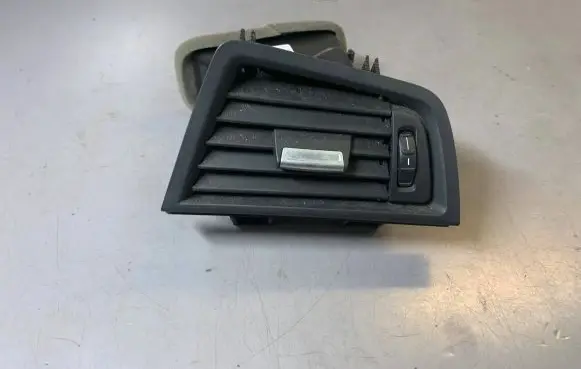 BMW 5 F10 F11 Dashboard side air vent grill/cover trim 9166888 64229166888