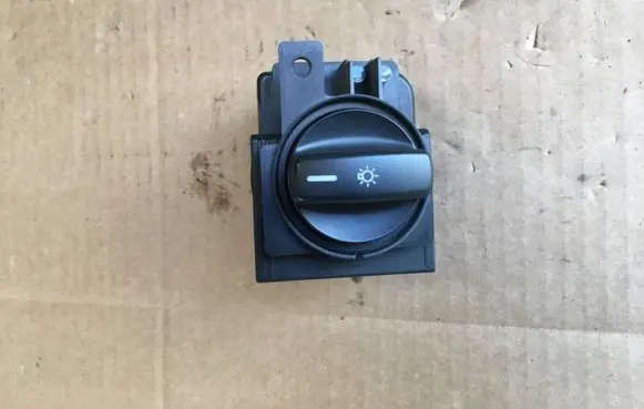 Mercedes-Benz A W169 Light switch 1695453004