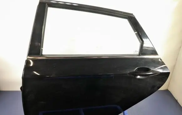 Hyundai i40 Rear door 