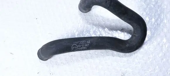 Audi A8 S8 D3 4E Engine coolant pipe/hose 4E0121445T