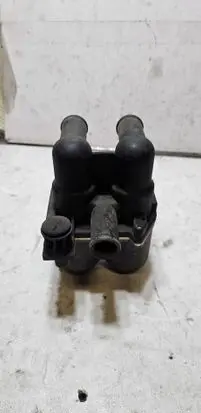 Mercedes-Benz E W124 Coolant heater control valve 1147412015