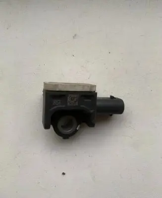 Volkswagen Transporter - Caravelle T6 Airbag deployment crash/impact sensor 7E0959352