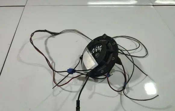 Mercedes-Benz 100 W631 Horn signal