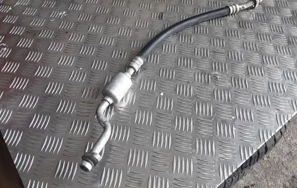 Nissan X-Trail T31 Air conditioning (A/C) pipe/hose 5351711821