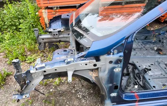 Renault Megane IV Front quarter panel
