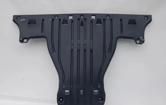 Volkswagen ID.3 Engine splash shield/under tray 1EA825102C