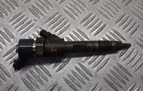 Mitsubishi Space Star Fuel injectors set 8200238528
