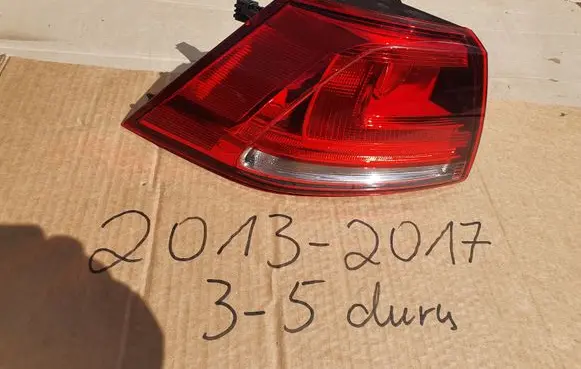 Volkswagen Golf VII Rear/tail lights 5G0945095M