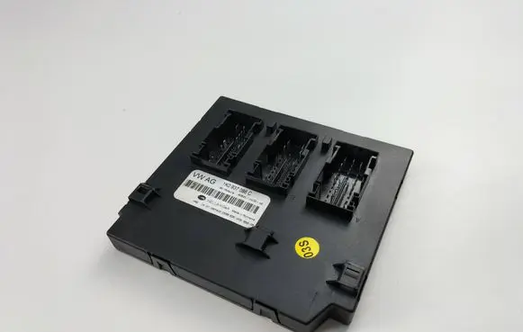 Volkswagen Golf VI Comfort/convenience module RGC8060