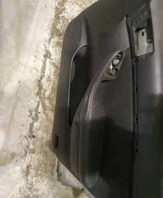 Toyota Avensis T250 Front door card panel trim 