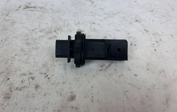 BMW 5 GT F07 Mass air flow meter 7566990