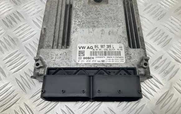 Audi A4 S4 B9 Engine control unit/module ECU 04L907309L