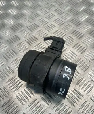 Volkswagen PASSAT B6 Mass air flow meter 03G906461C