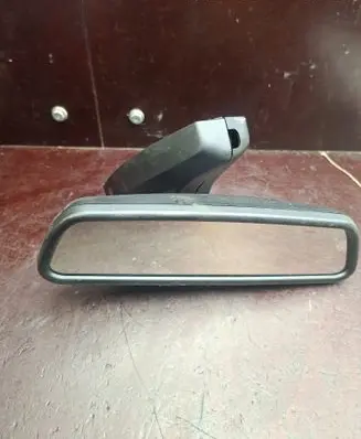 BMW 5 E60 E61 Rear view mirror (interior) 8257275
