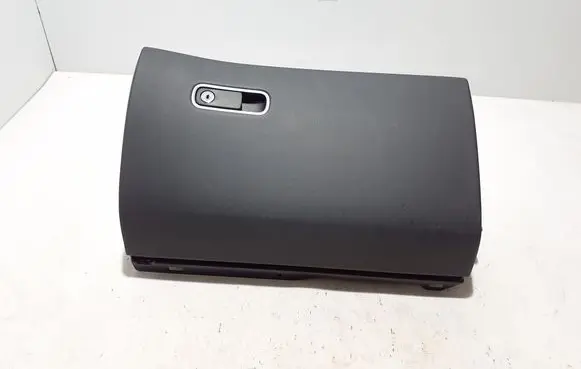 Mercedes-Benz GLE W167 Glove box A1676802004