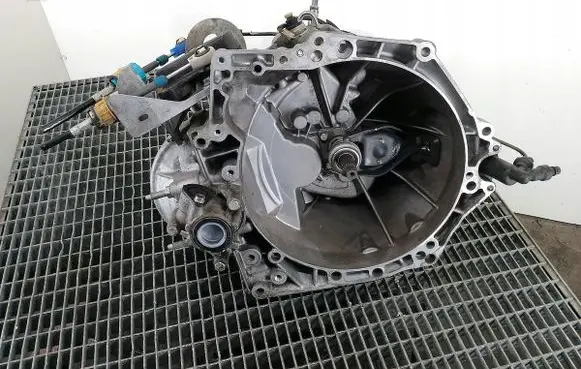 Peugeot 308 Manual 5 speed gearbox 20DP55